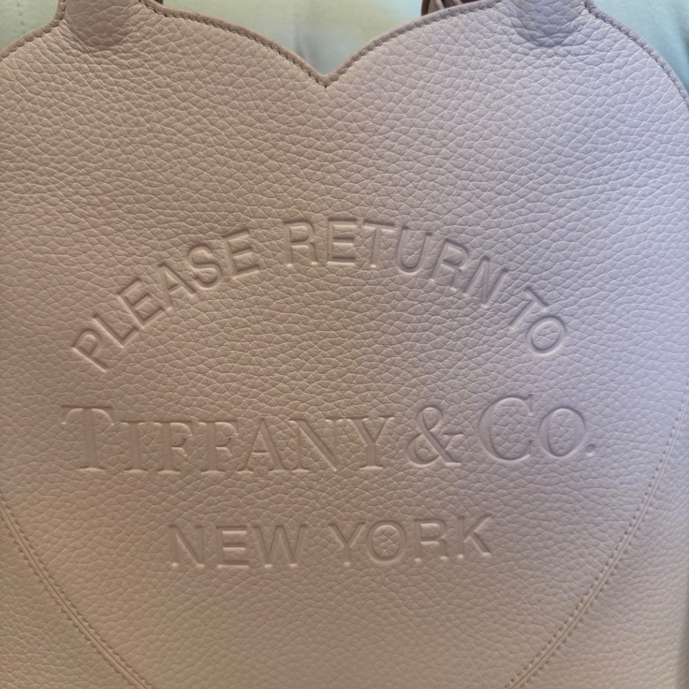 Return to Tiffany Medium Blush Pink Tote Bag - Picture 2 of 7